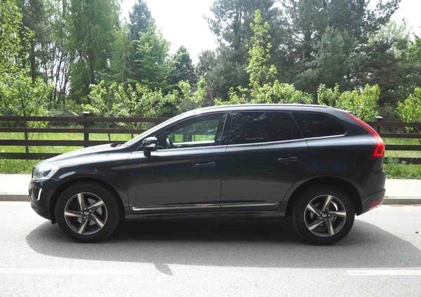Volvo XC 60 cena 59900 przebieg: 237400, rok produkcji 2015 z Sanok małe 742